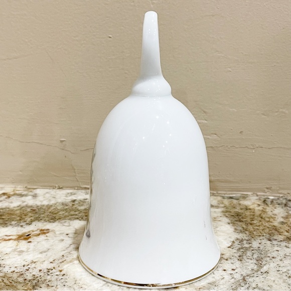 Holly Hobbie Designer’s Collection Porcelain Bell Vintage 1981 Rare - Picture 2 of 9